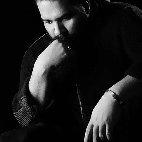 رضا صادقی معجزه
